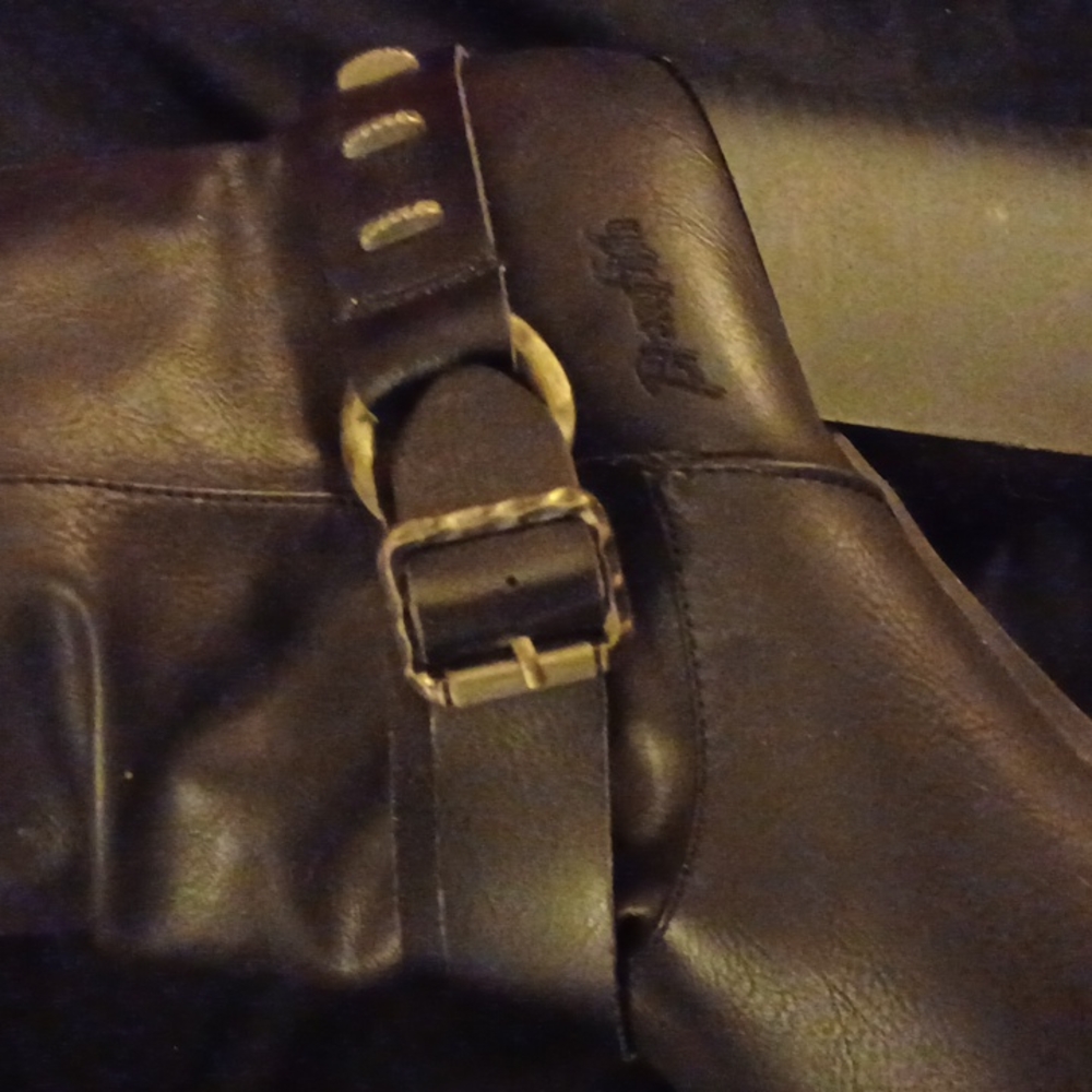 Boots - Picture 5 of 6